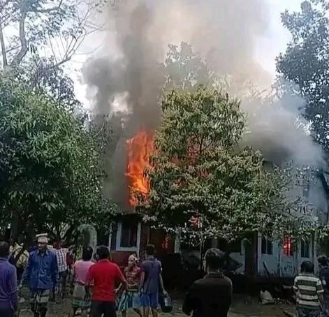 গোপালগঞ্জে আগুনে পুড়ে নিহত ১